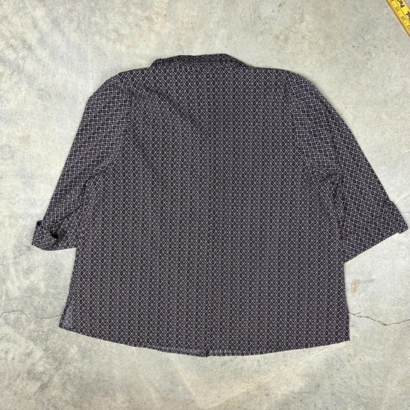 Catherines Top Womens 1X Black Pink Floral Print 3/4 Sleeve Button Up Collared - Picture 2 of 8